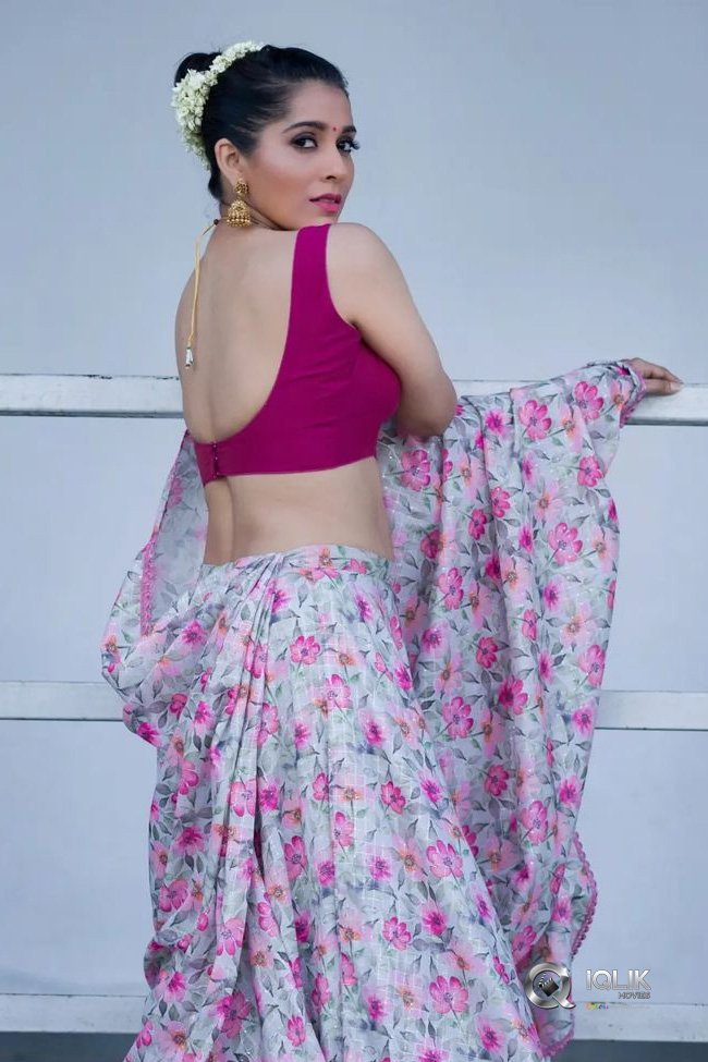 Rashmi-Gautam